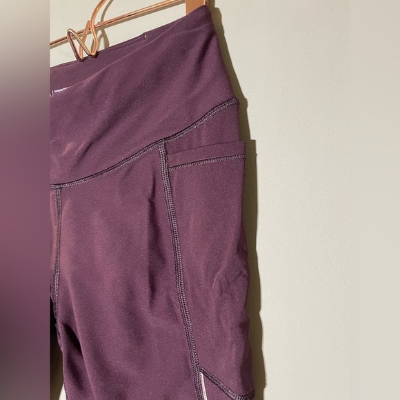 Victoria Secret Sport Purple Athletic Leggings Size S - Picture 3 of 5